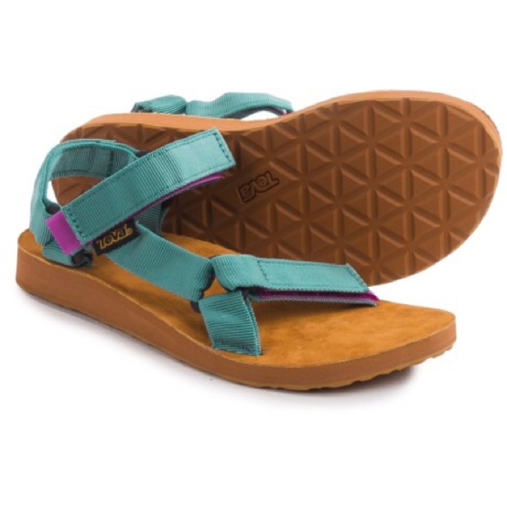 Teva sandal